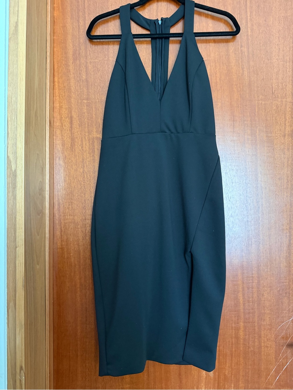 DO+BE Black V-Neck Midi Sheath Dress